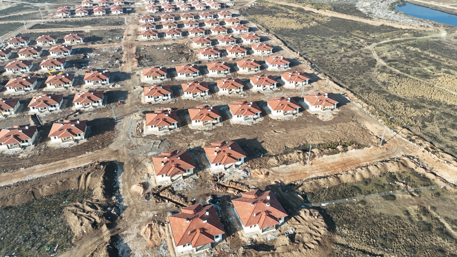 HATAY KUMLU - 299 KÖY EVİ